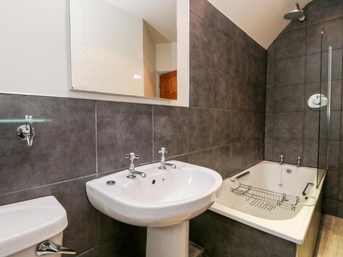 Scandale Bridge Cottage Ambleside Εξωτερικό φωτογραφία